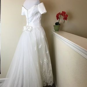Alfred Angelo White Wedding Gown